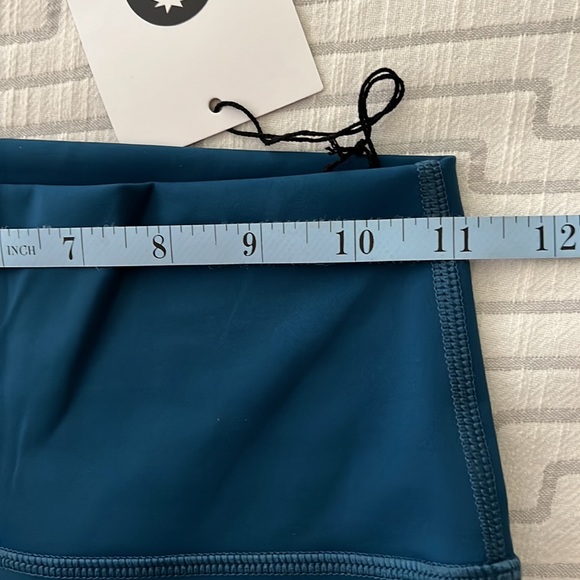 NWT Zyia Active Corsair Brilliant Mesh High Rise Crop Capri Leggings Teal Blue 4 - Picture 10 of 14